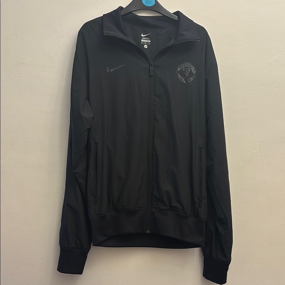 Nike Manchester United Black Full-Zip Jacket